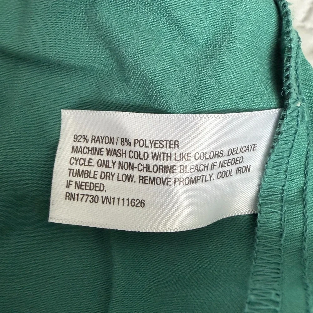 A New Day Teal Pants size XS side pockets light texture wide fitting. NWOT Olive - Picture 10 of 10